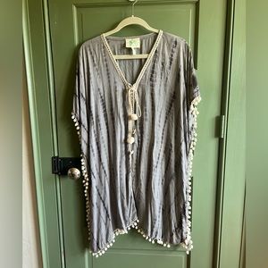 Z&L Gray Tie Dye Embellished Poncho Beach Coverup Kaftan “Free Size”